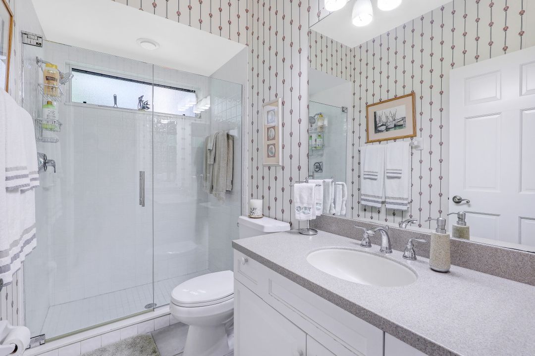 28384 Sombrero Dr, Bonita Springs, FL 34135