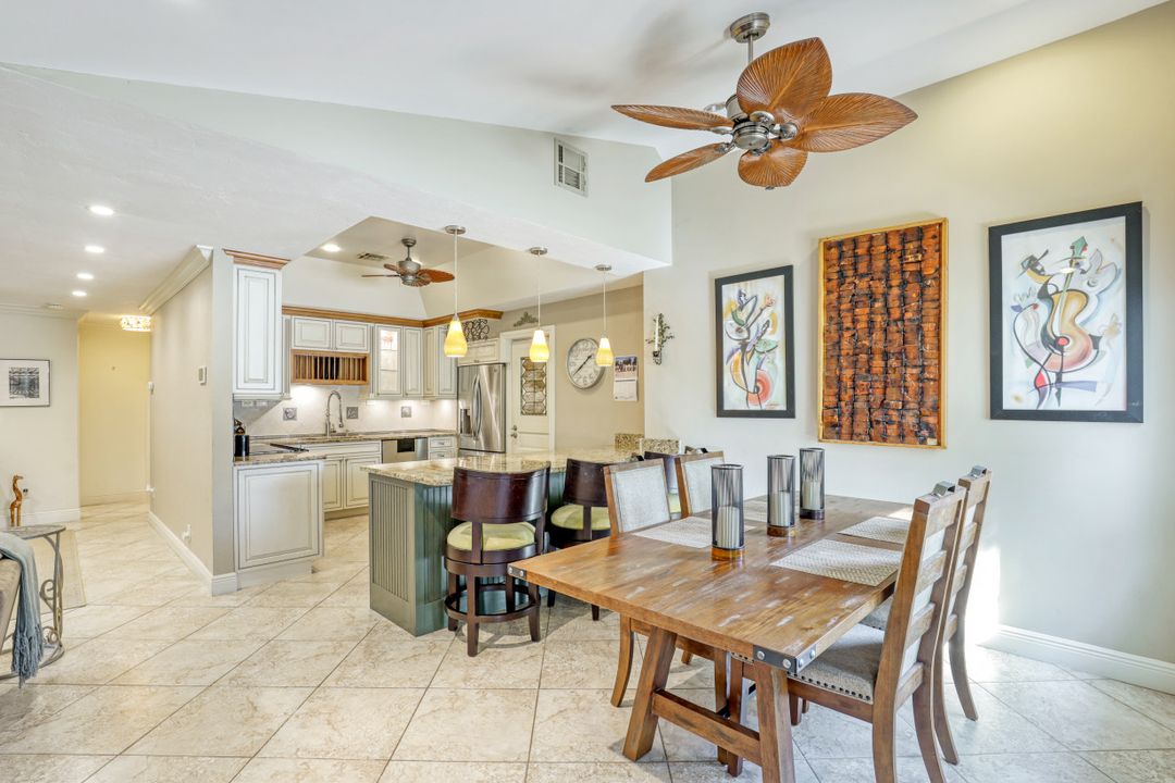 791 96th Ave N, Naples, FL 34108