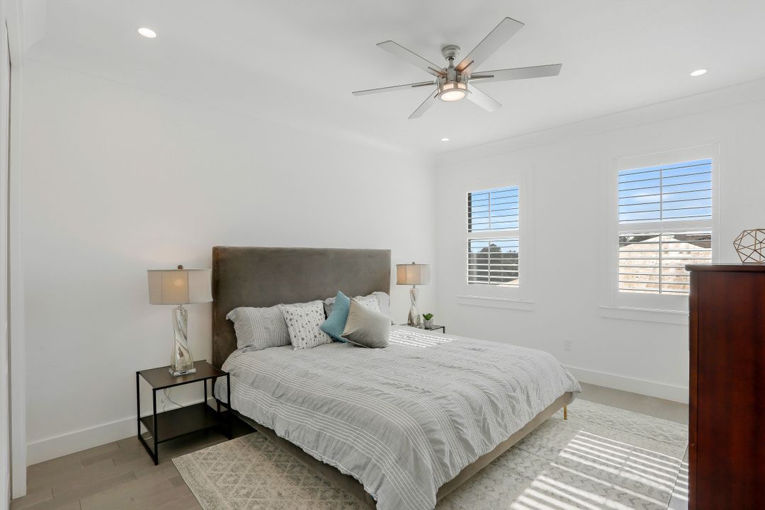 5305 Bayshore Ave, Cape Coral, FL 33904