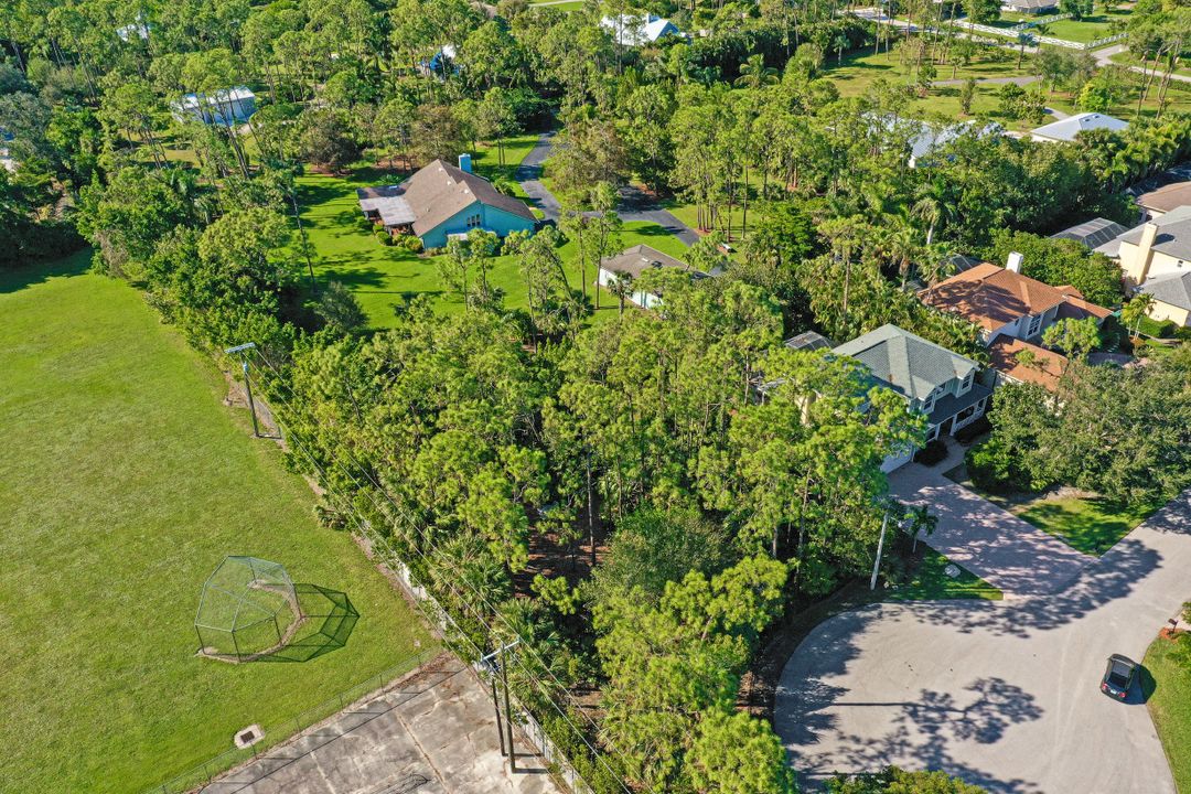 Coach House Way, Naples, FL 34105