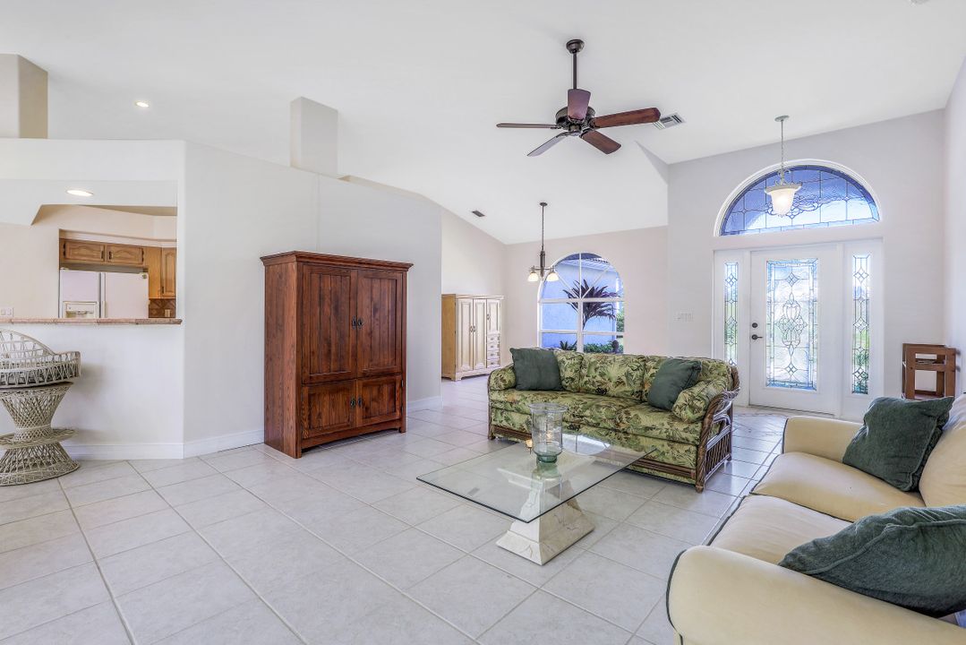 419 Richards Ct, Marco Island, FL 34145