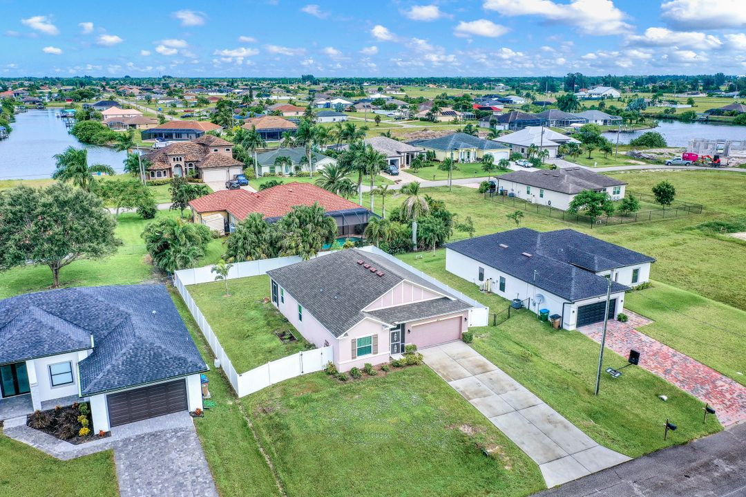 3405 NW 9th St, Cape Coral, FL 33993