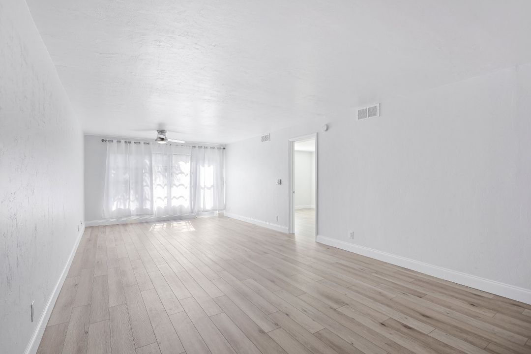 4001 Ice Castle Way #5, Naples, FL 34112