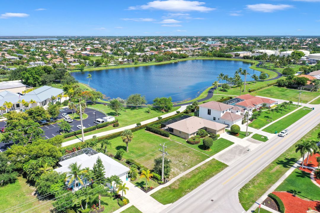 307 S Heathwood Dr, Marco Island, FL 34145