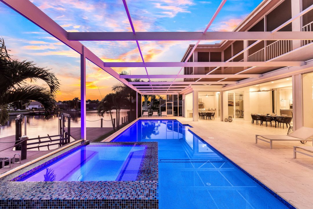 5084 Sorrento Ct, Cape Coral, FL 33904