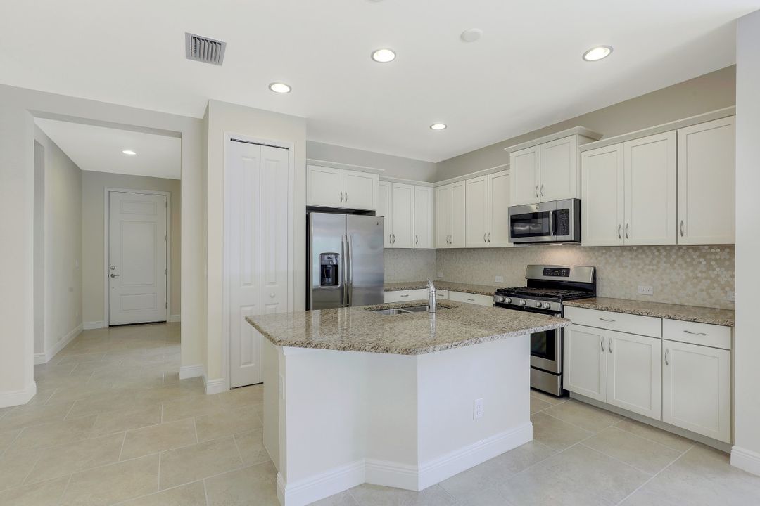 4466 Mystic Blue Wy, Fort Myers, FL 33966