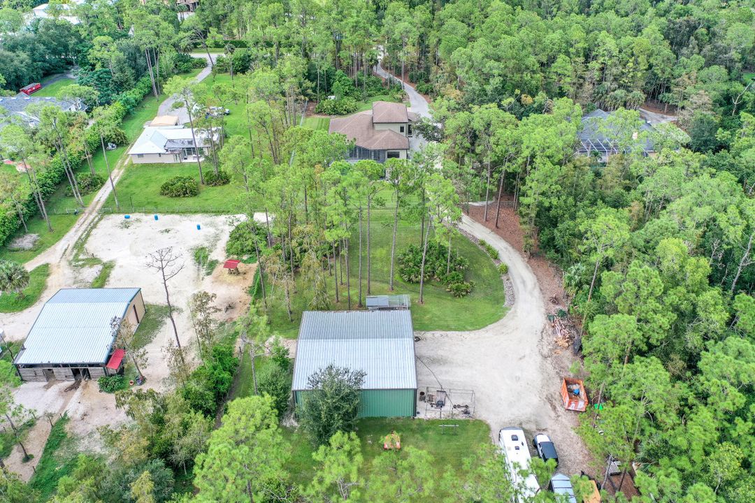 6700 Sable Ridge Ln, Naples, FL 34109