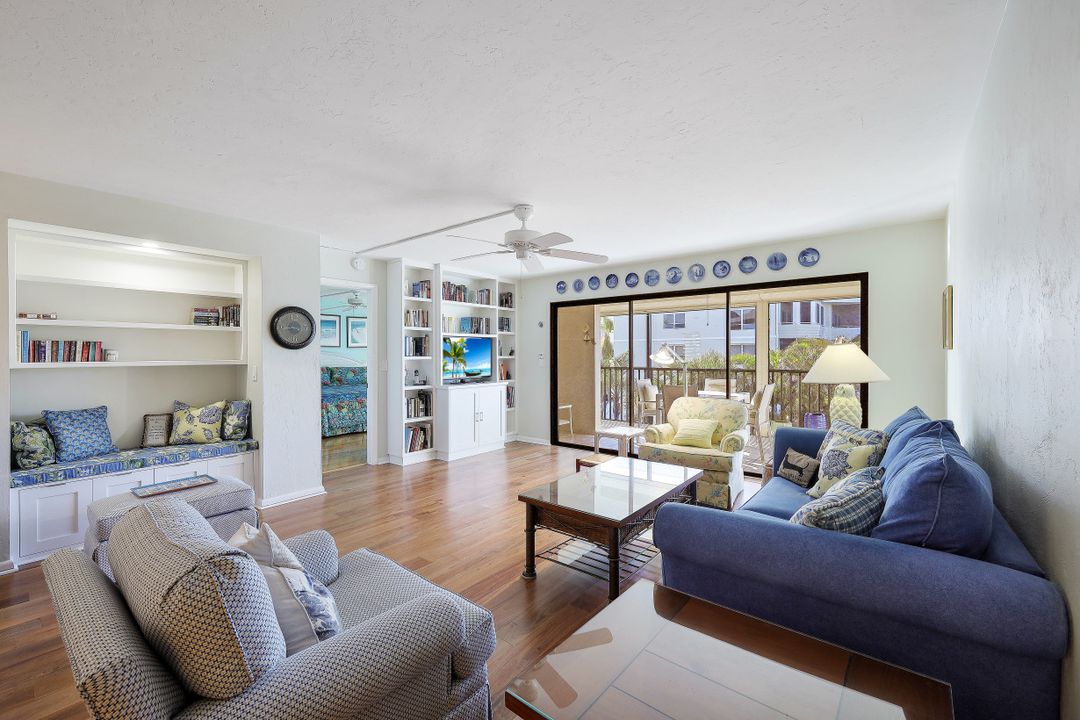 1051 Swallow Ave #204, Marco Island, FL 34145