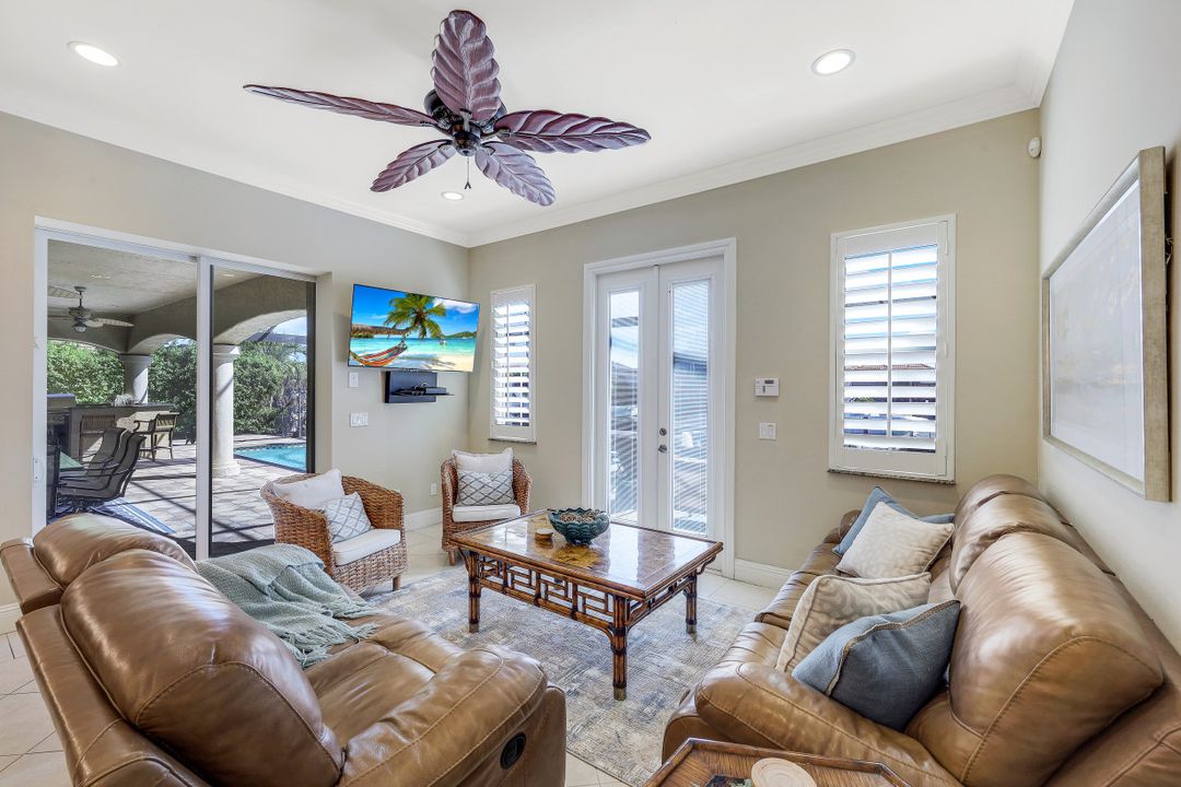 707 Plantation Ct, Marco Island, FL 34145