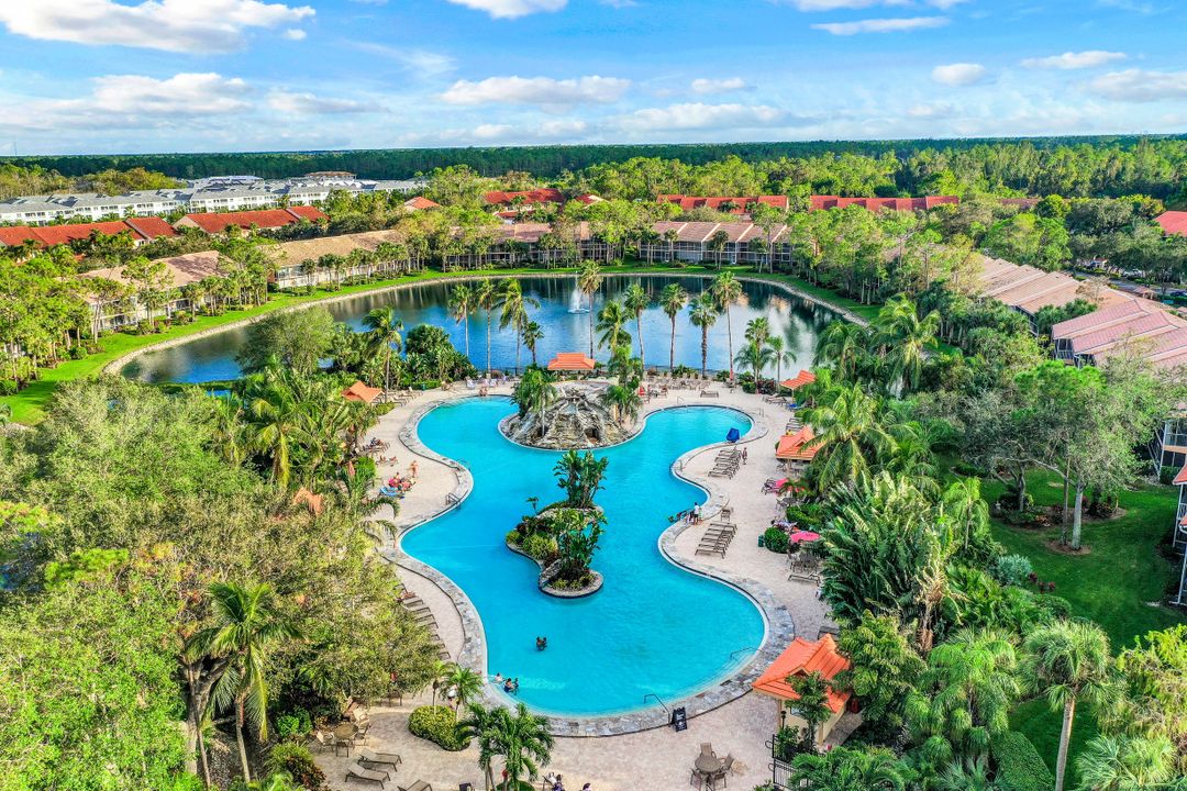 2365 Bayou Ln #3, Naples, FL 34112