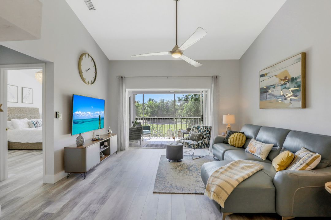 1006 Mainsail Dr #222, Naples, FL 34114