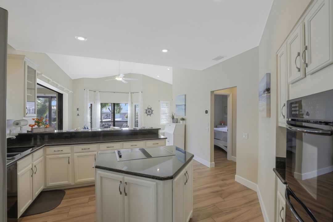 278 Sunflower Ct, Marco Island, FL 34145