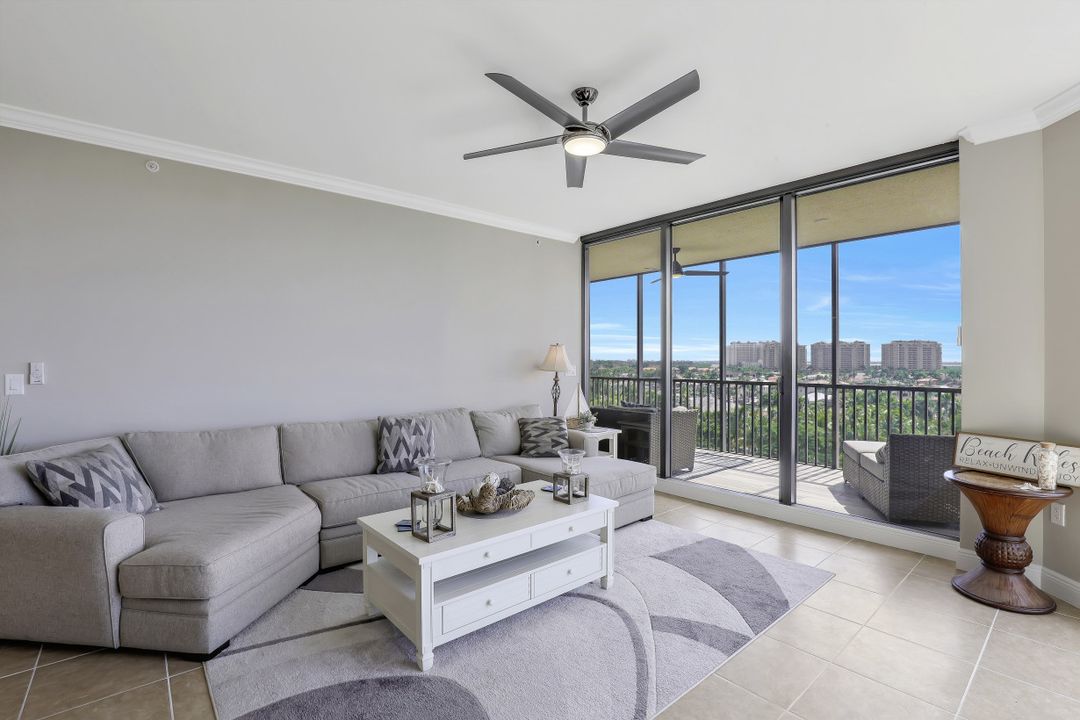 5793 Cape Harbour Dr #819, Cape Coral, FL 33914