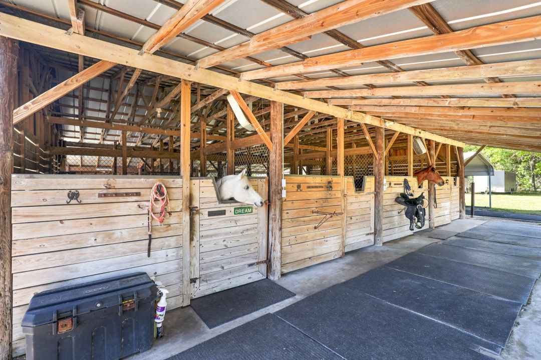 6440 Staley Farms Rd, Fort Myers, FL 33905