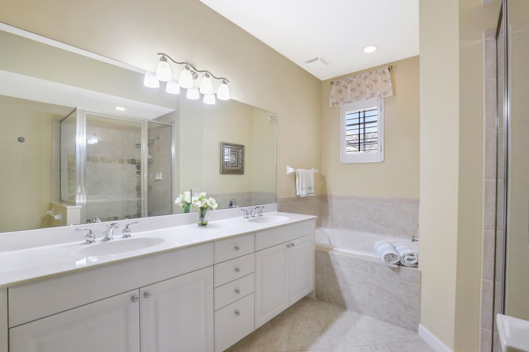 10392 Autumn Breeze Dr #201, Bonita Springs, FL 34135