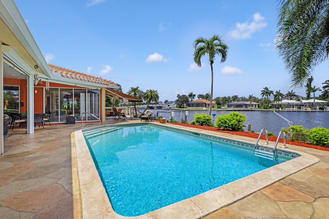 419 Nassau Ct, Marco Island, FL 34145