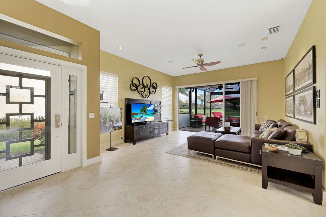 13461 Bridgeford Ave, Bonita Springs, FL 34135