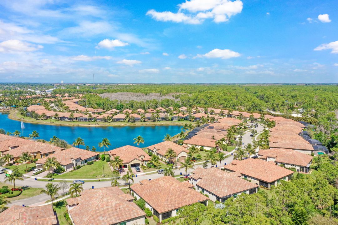 9181 Isla Bella Cir, Bonita Springs, FL 34135