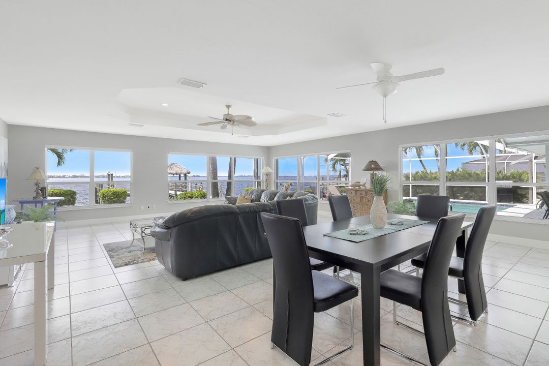 642 Coral Dr, Cape Coral, FL 33904