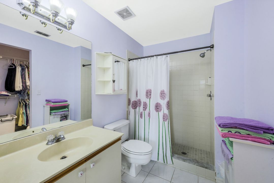 1250 Yesica Ann Cir #E201, Naples, FL 34110