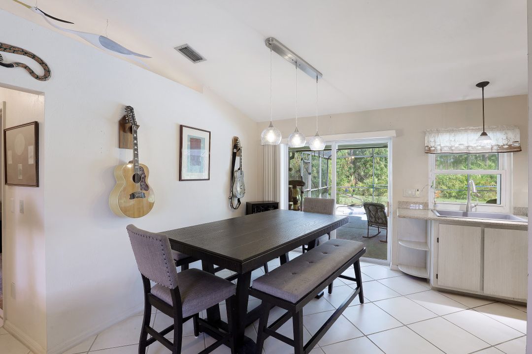 2207 SW 38th Terrace, Cape Coral, FL 33914