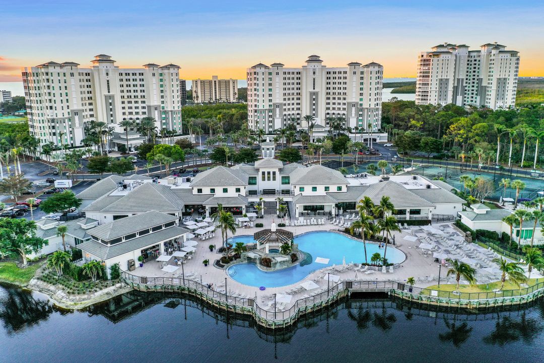 275 Indies Way #601, Naples, FL 34110