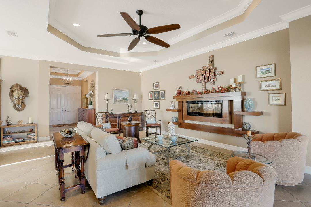 3741 Pleasant Springs Dr, Naples, FL 34119