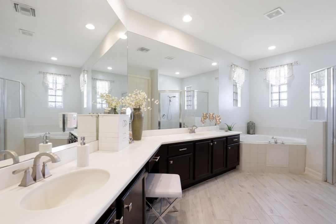 1244 NW 36th Pl, Cape Coral, FL 33993