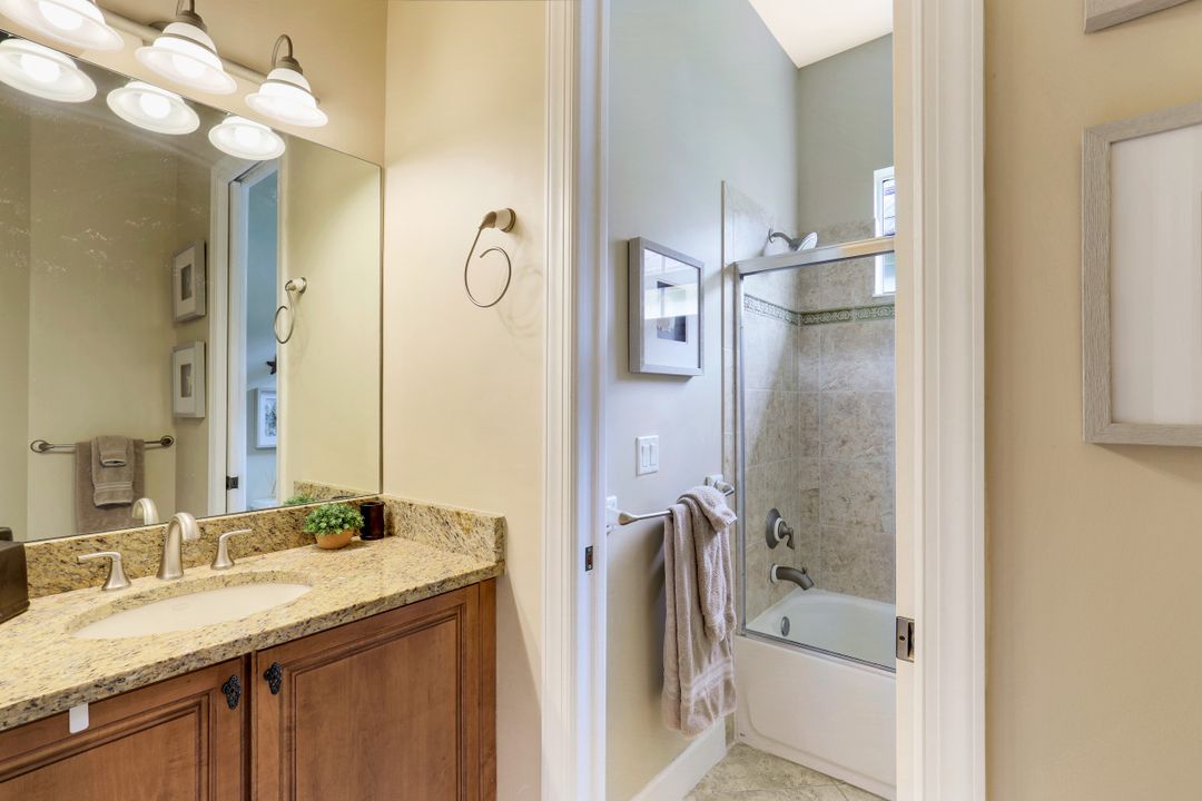 8733 Hideaway Harbor Ct, Naples, FL 34120