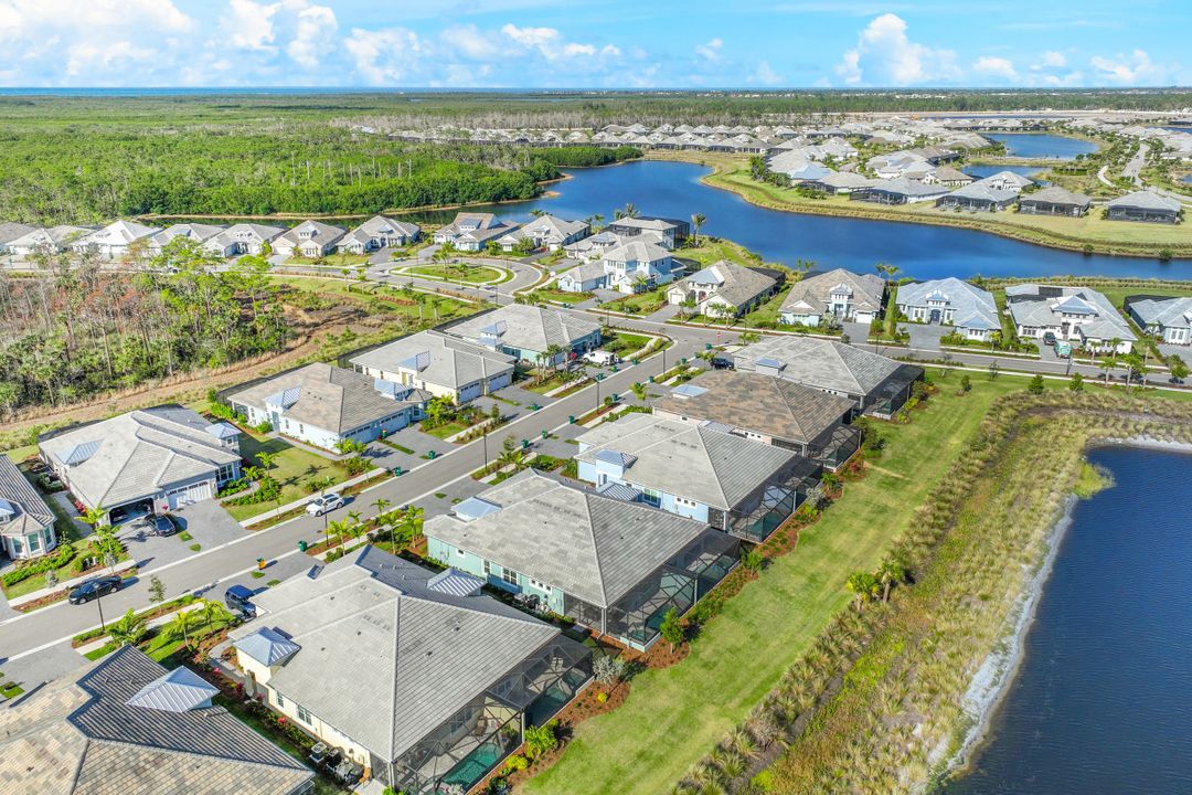 6295 Arriba Ave, Naples, FL 34113