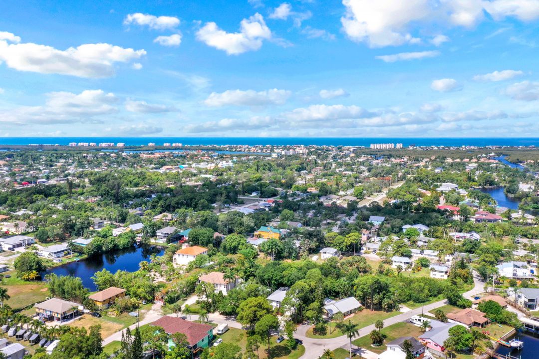 3610 Riviera Cir, Bonita Springs, FL 34134