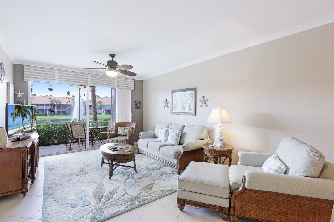 1615 Windy Pines Dr #5, Naples, FL 34112