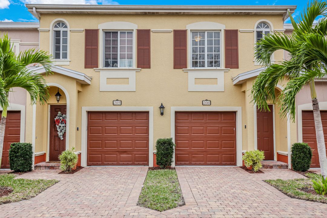 20131 Estero Gardens Cir #206, Estero, FL 33928