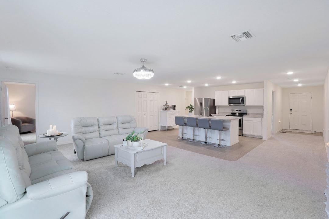 329 NE 13th Terrace, Cape Coral, FL 33909