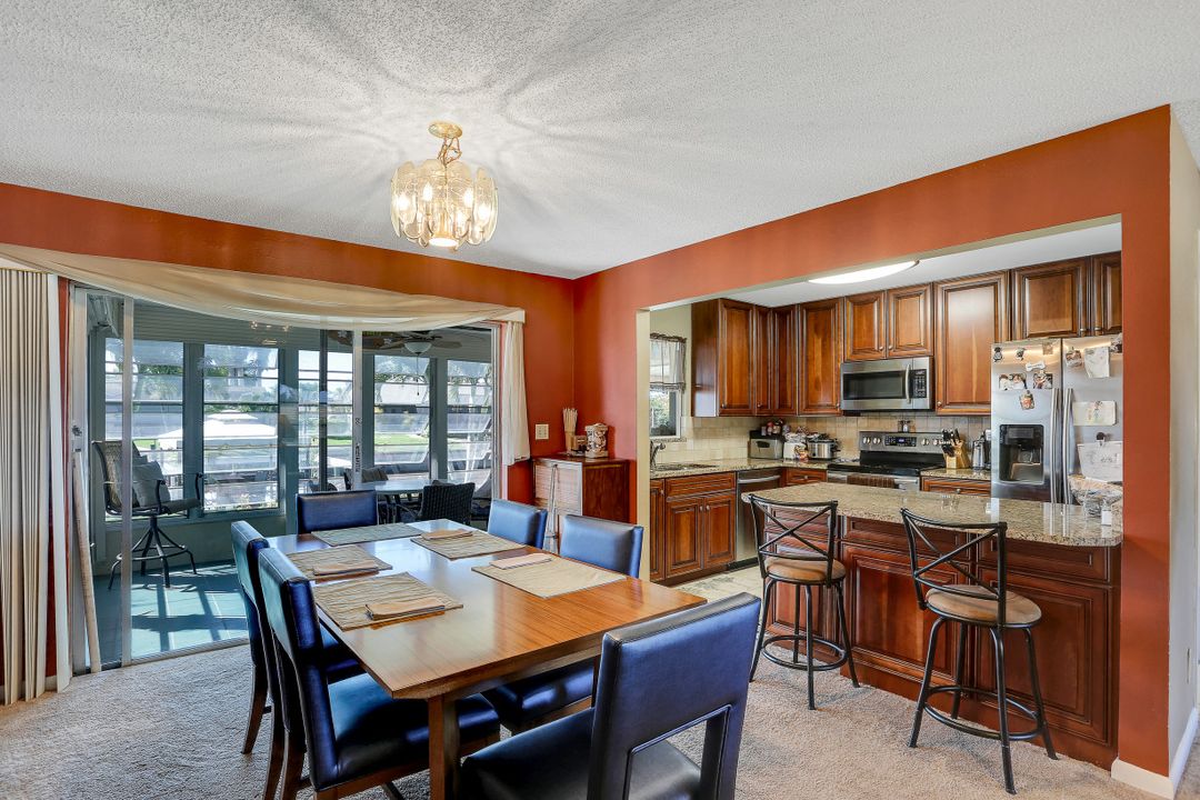 2108 Everest Pkwy, Cape Coral, FL 33904