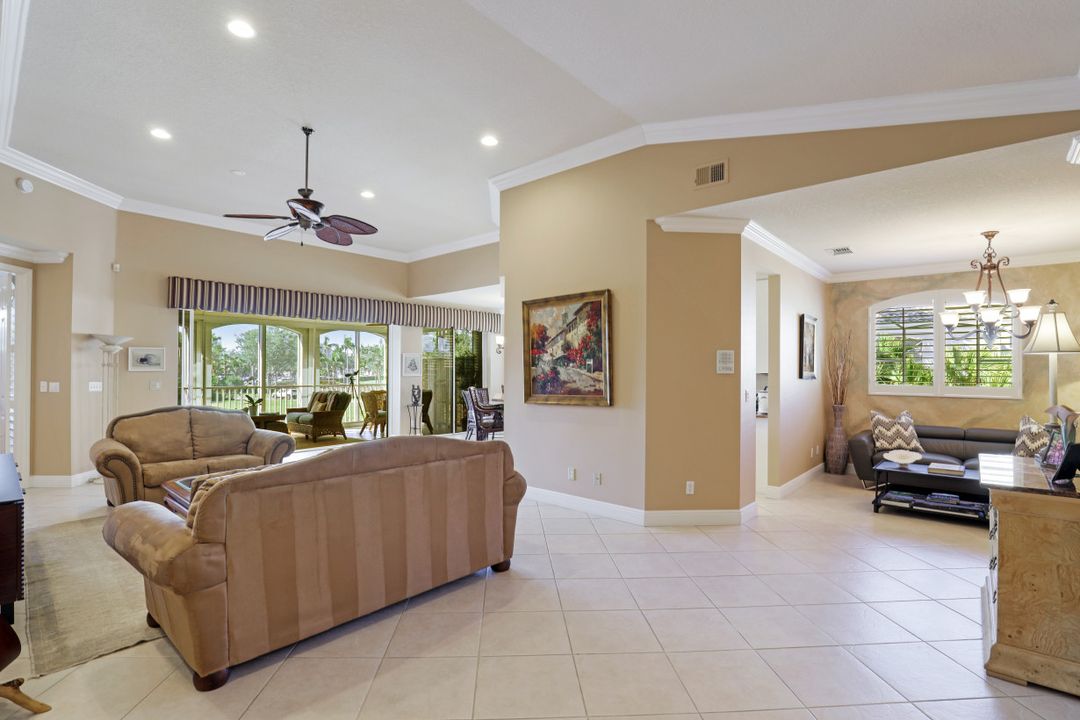 24381 Sandpiper Isle Way #204, Bonita Springs, FL 34134