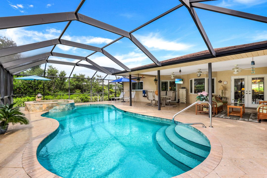 74 9th St, Bonita Springs, FL 34135