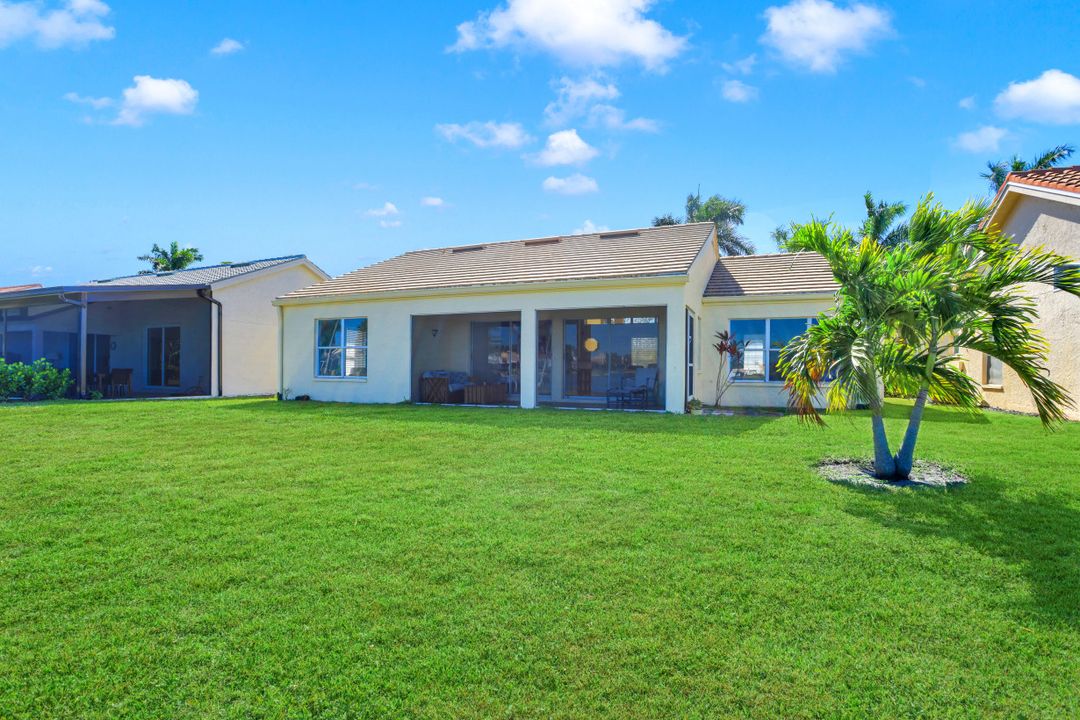 7311 Mill Pond Cir, Naples, FL 34109