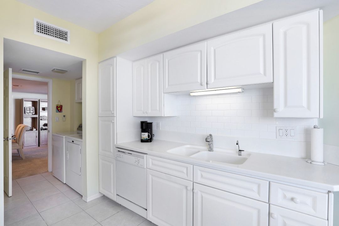 176 S Collier Blvd #905, Marco Island, FL 34145