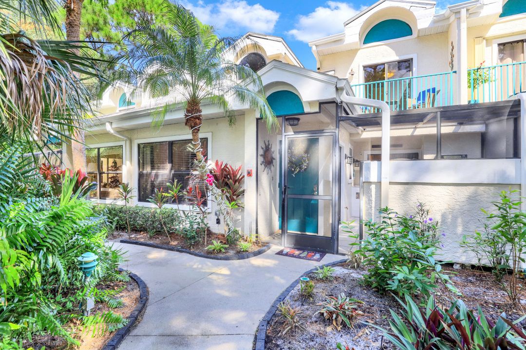 55 Emerald Woods Dr #C 11, Naples, FL 34108