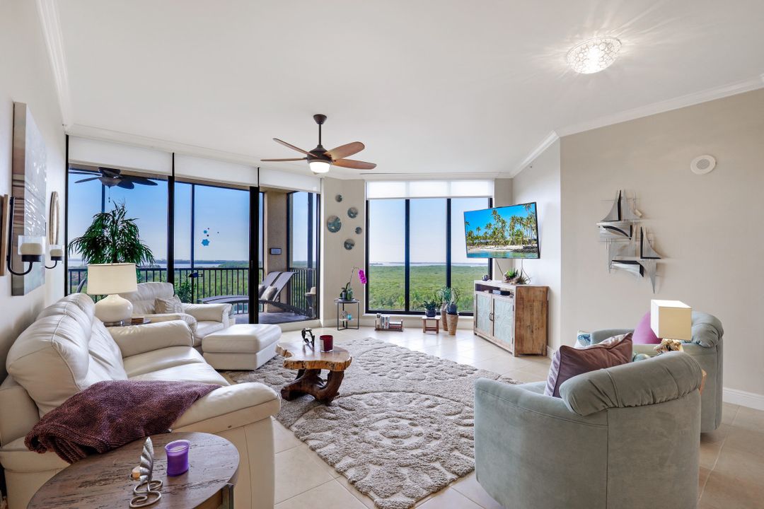 5781 Cape Harbour Dr #809, Cape Coral, FL 33914