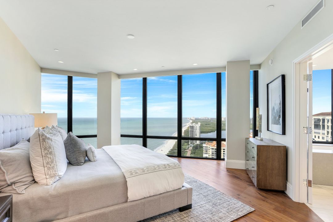 4951 Gulf Shore Blvd N #PH-402, Naples, FL 34103