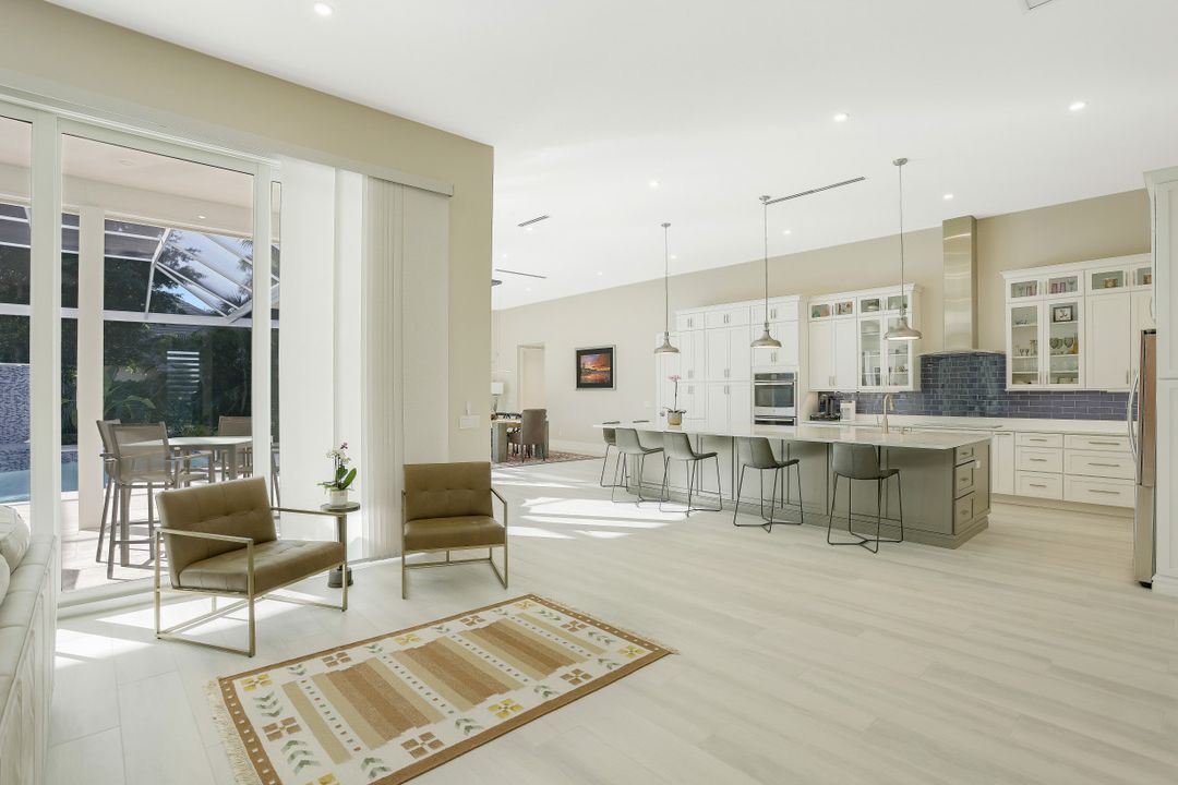 3371 Creekview Dr, Bonita Springs, FL 34134