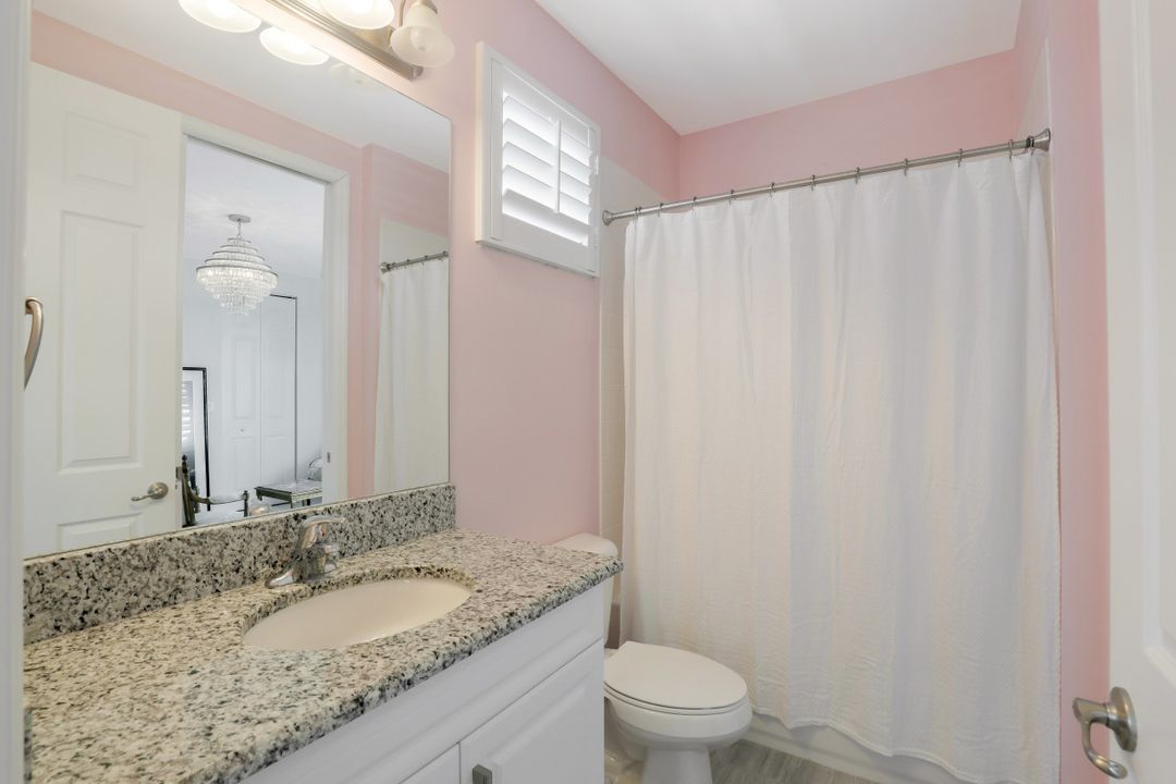 13840 Luna Dr, Naples, FL 34109