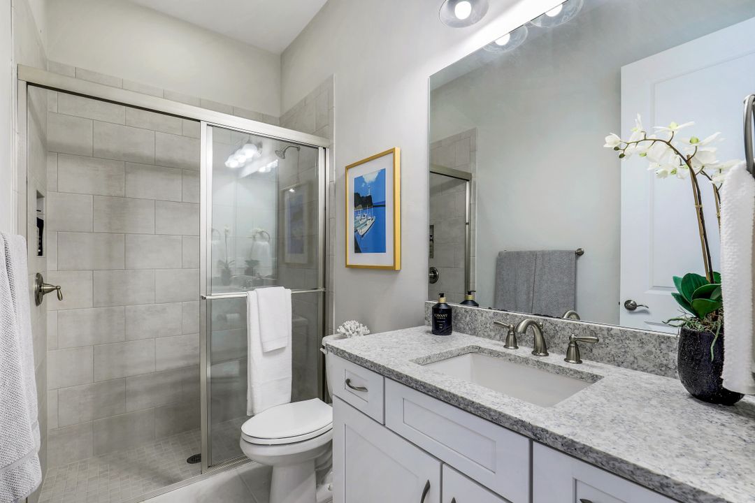 9496 Montelanico Loop, Naples, FL 34119