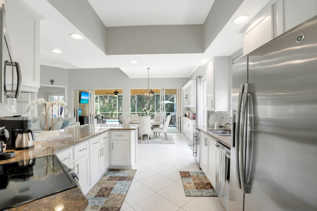 3004 Ellice Way, Naples, FL 34119