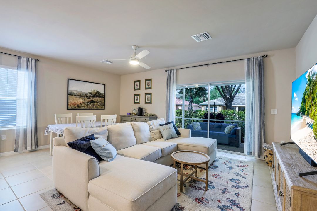 15365 Wildflower Cir, Naples, FL 34119