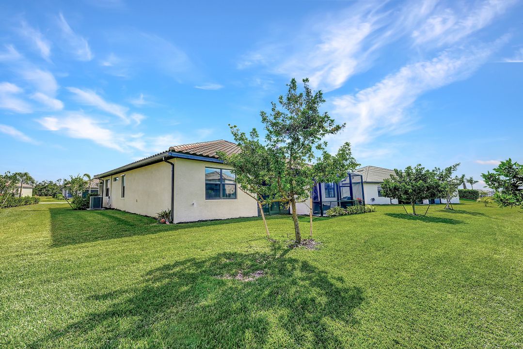 14000 Winding Cedar Wy, Fort Myers, FL 33913