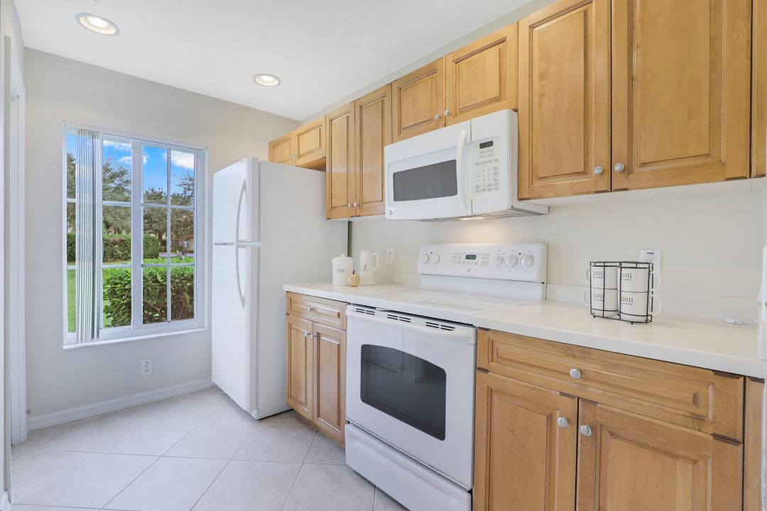 9419 Ivy Brook Run #1201, Fort Myers, FL 33913