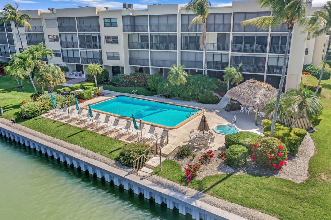 838 W Elkcam Cir #308, Marco Island, FL 34145